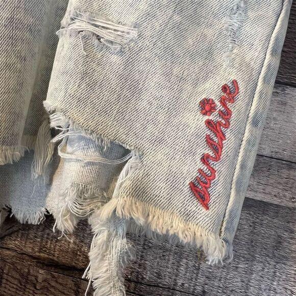 NWT Aerie Women's Embroidered Boho Denim Cutoff Shorts Blue Size XXL - Picture 6 of 7